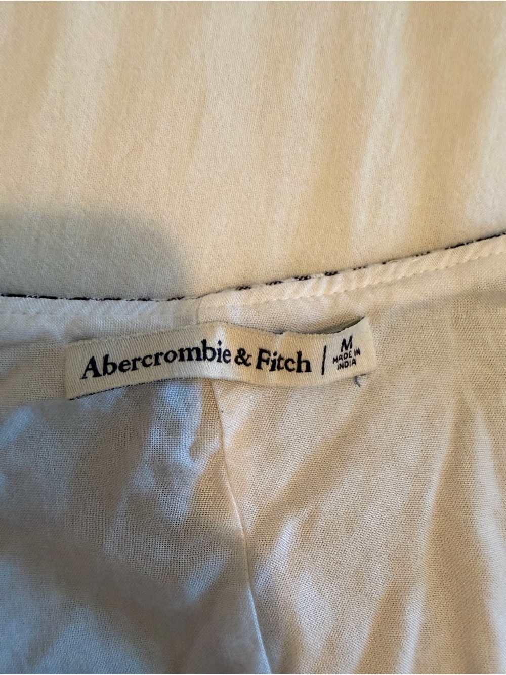 Abercrombie & Fitch Black and White Gingham Tie-Front Camisole - Picture 4 of 4